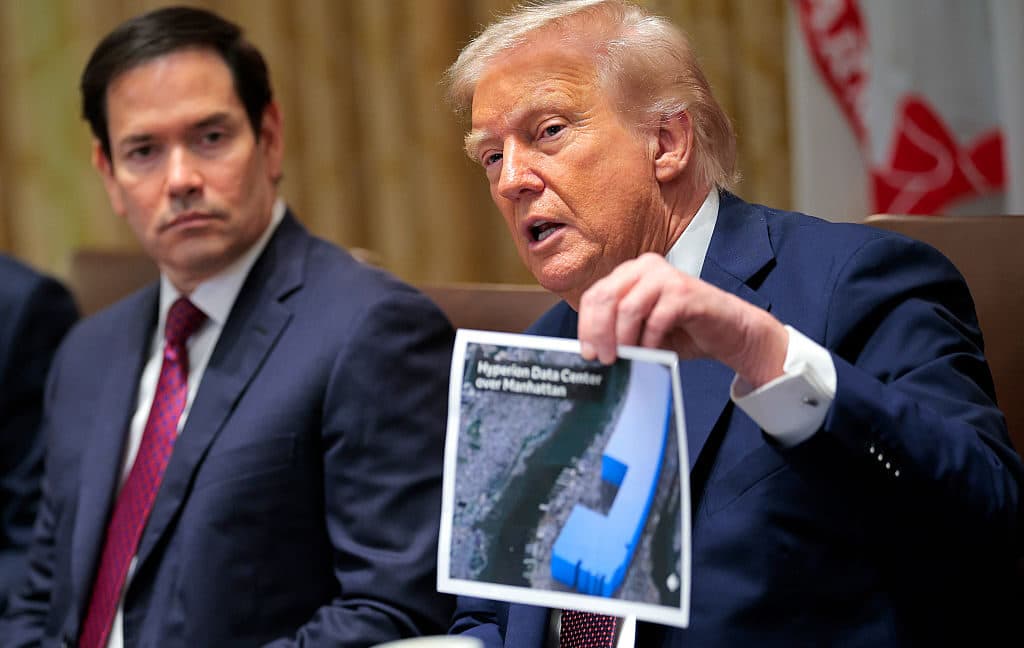 Trump overser årsager til problemer med AI-datacentersatsning